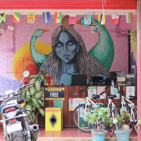 Hostelexp, Varkala - A Beach Town Hostel Екстериор снимка
