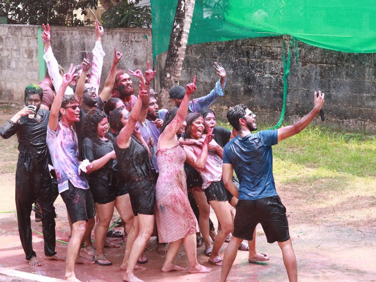 Hostelexp, Varkala - A Beach Town Hostel Екстериор снимка