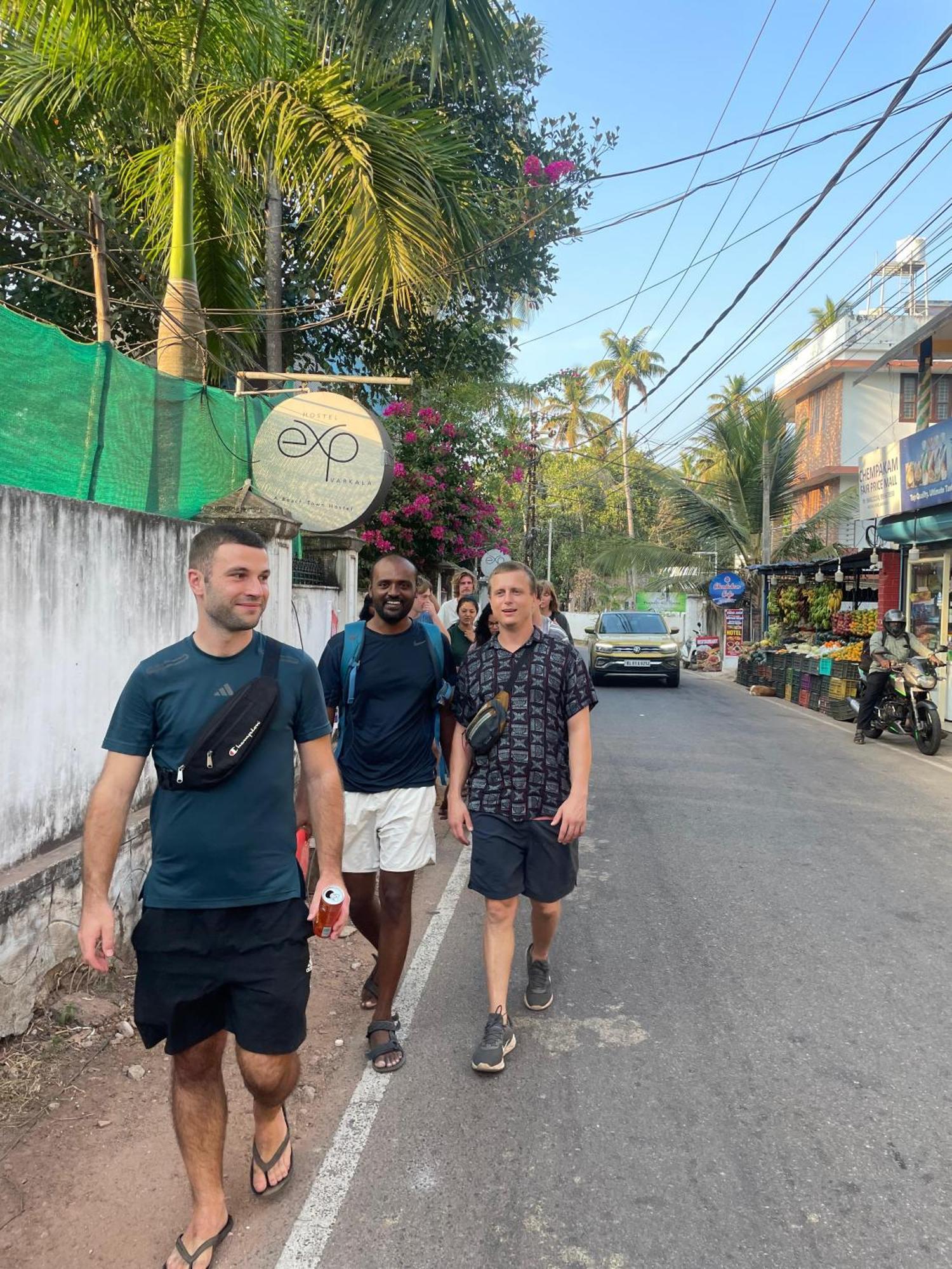 Hostelexp, Varkala - A Beach Town Hostel Екстериор снимка